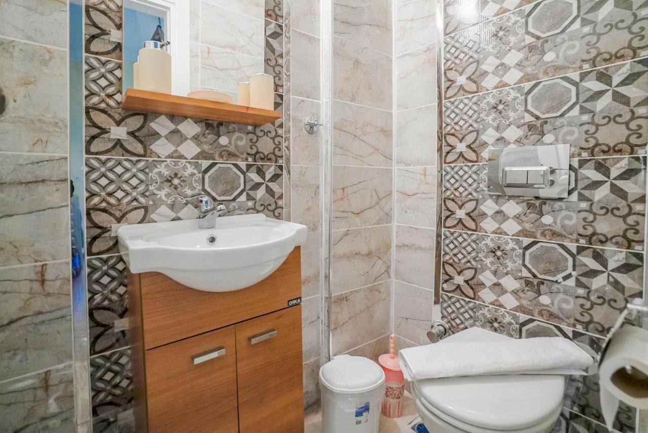 Central And Comfy Flat With Balcony In Muratpasa Antalya Exteriér fotografie